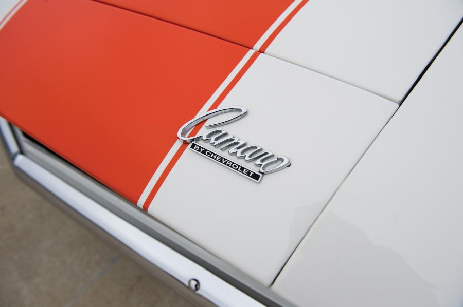  Chevrolet Camaro SS Indy 500 Pace Car Convertible 1969 года  (фото 14 из 18)